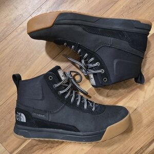 The North Face Men's Black and Brown Boots